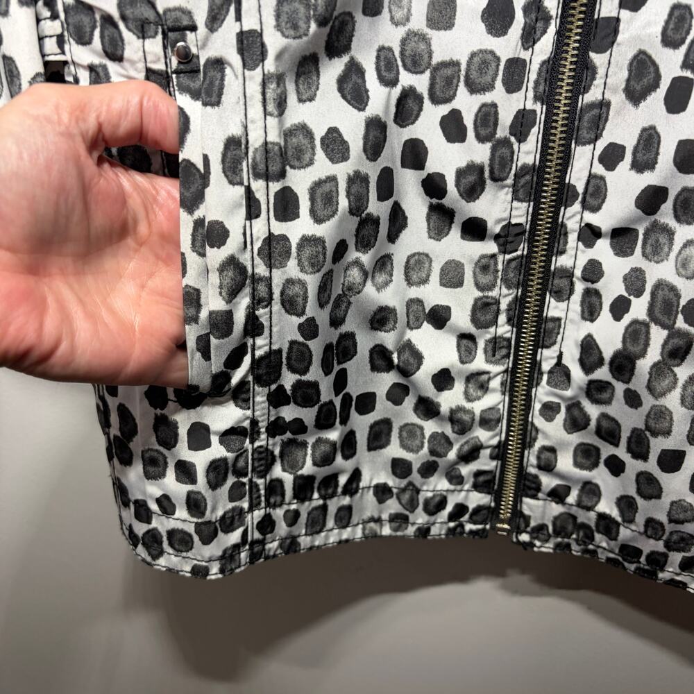 Zenergy NWT Chico's Jacket Black White Dot Denna Rain Casual Sporty Zip 3 $119 - Picture 2 of 9